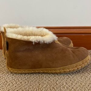 LL Bean Mens Slippers - Size 9